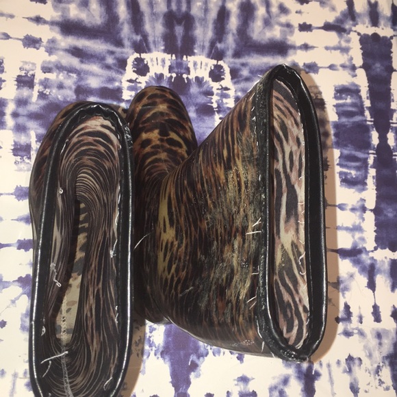 Rain boots! Leopard print - Picture 3 of 3